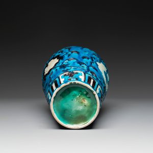 A Chinese Fahua 'meiping' vase with lotus scrolls, Ming — photo 5