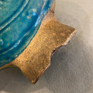 A Chinese fahua 'moonflask' with applied lotus design, Ming — 照片 14