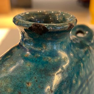 A Chinese fahua 'moonflask' with applied lotus design, Ming — 照片 16
