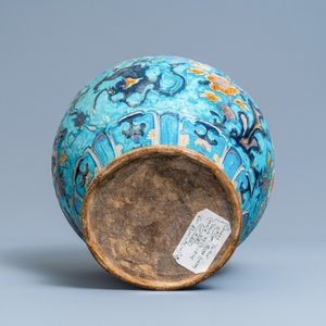 A Chinese fahua vase with Buddhist lions, Ming — 照片 6