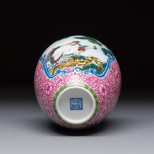 A Chinese falangcai 'Birds among Flowering Branches' vase, Qianlong mark, Republic — photo 6