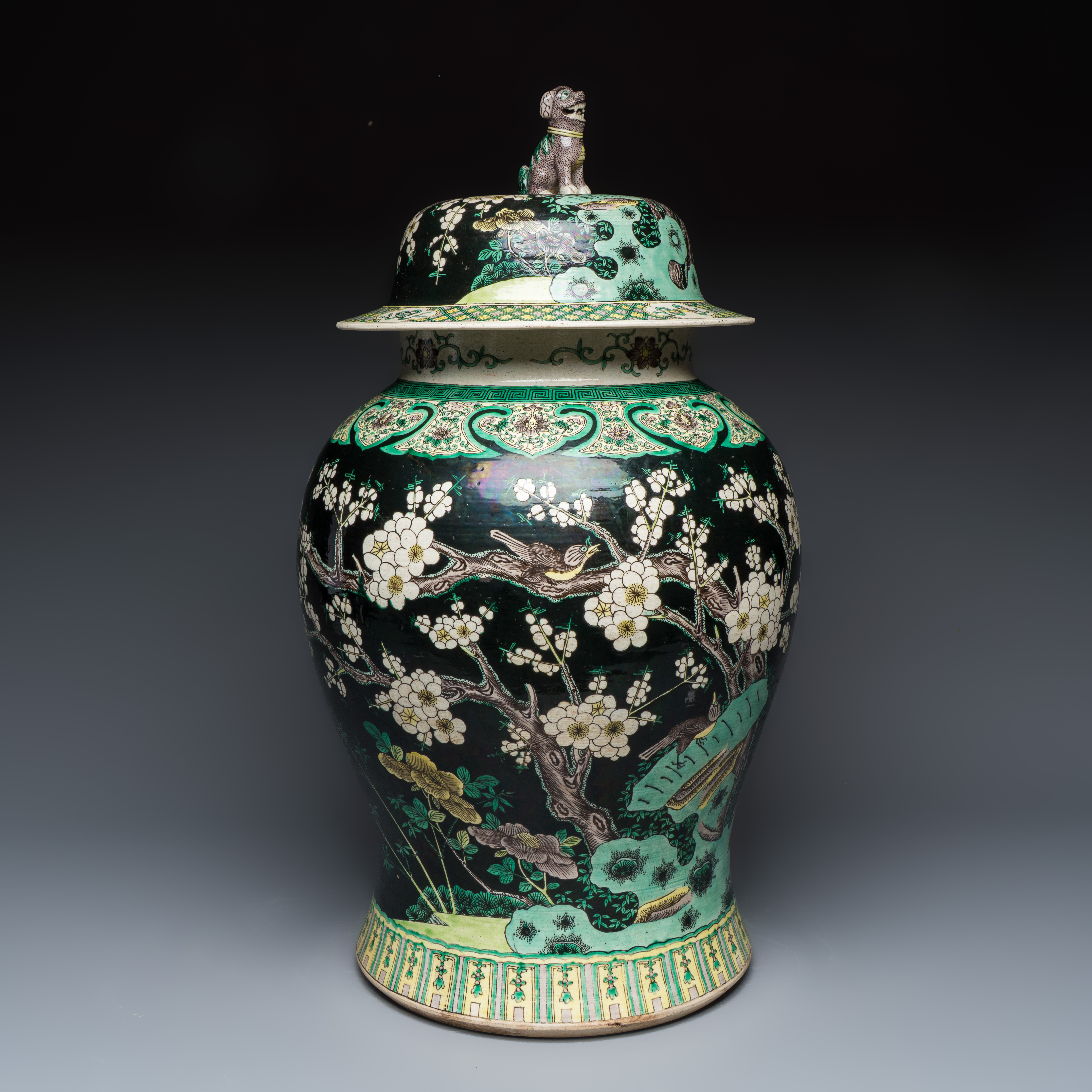 A Chinese famille noire 'Prunus' vase and cover — photo 5
