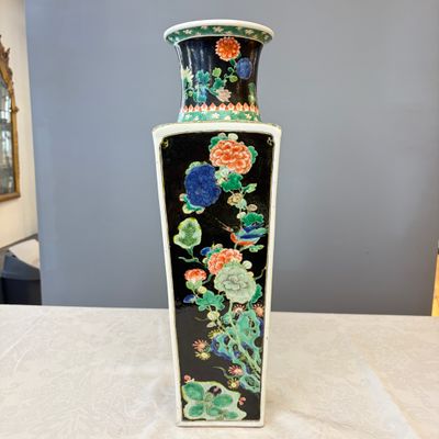 A Chinese famille noire square vase with birds among flowering branches — photo 3