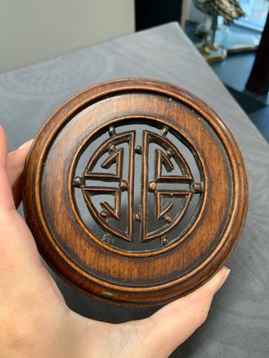 A Chinese famille rose '100 boys' jar and wooden cover, 19th C. — photo 8