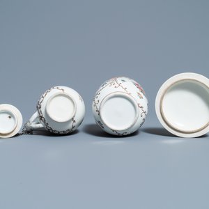 A Chinese famille rose 12-piece tea service for the European market, Qianlong — 照片 15