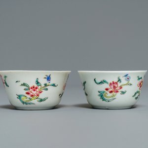 A Chinese famille rose 15-piece tea service with floral design, Qianlong — photo 10