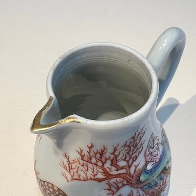 A Chinese famille rose 17-piece 'Deer and Scholars' tea service, Qianlong — 照片 75