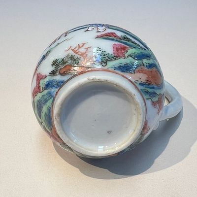 A Chinese famille rose 17-piece 'Deer and Scholars' tea service, Qianlong — 照片 76