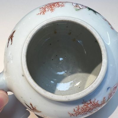 A Chinese famille rose 17-piece 'Deer and Scholars' tea service, Qianlong — 照片 94