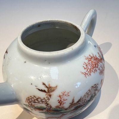 A Chinese famille rose 17-piece 'Deer and Scholars' tea service, Qianlong — 照片 95