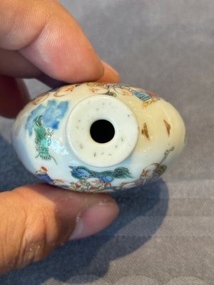 A Chinese famille rose '18 Luohan' snuff bottle, Daoguang mark and of the period — photo 5
