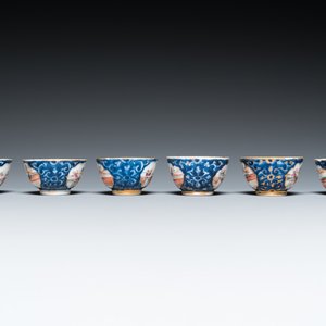 A Chinese famille rose 18-piece 'mandarin subject' tea service, Qianlong — 照片 11