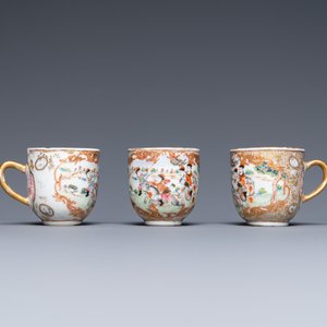 A Chinese famille rose 18-piece 'rabbit hunt' tea service, Qianlong — photo 5
