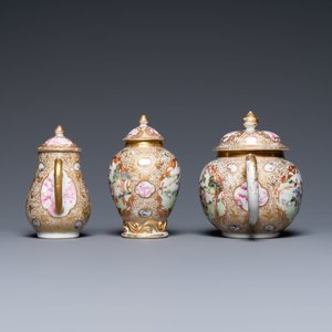A Chinese famille rose 18-piece 'rabbit hunt' tea service, Qianlong — photo 10