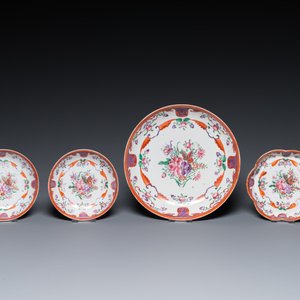 A Chinese famille rose 20-piece tea service with floral design, Qianlong — 照片 4