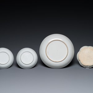A Chinese famille rose 20-piece tea service with floral design, Qianlong — 照片 5