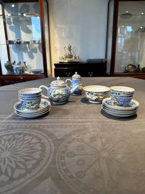 A Chinese famille rose 20-piece tea service, Yongzheng/Qianlong — foto 1