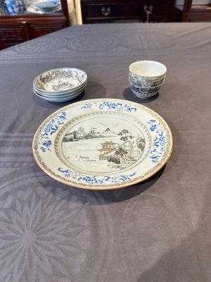 A Chinese famille rose 20-piece tea service, Yongzheng/Qianlong — foto 49