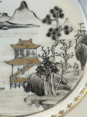 A Chinese famille rose 20-piece tea service, Yongzheng/Qianlong — foto 51