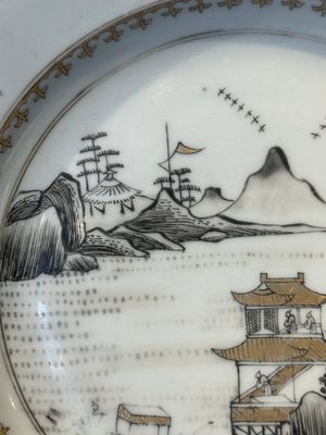 A Chinese famille rose 20-piece tea service, Yongzheng/Qianlong — foto 52