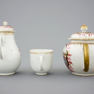 A Chinese famille rose and gilt Meissen style part tea service, Qianlong, 18th C. — 照片 3
