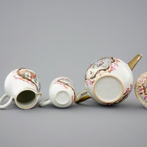 A Chinese famille rose and gilt Meissen style part tea service, Qianlong, 18th C. — 照片 7