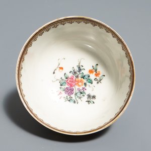 A Chinese famille rose and gilt part tea service, Qianlong — photo 4