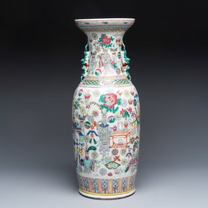 A Chinese famille rose 'Antiquities' vase and a jar — photo 8