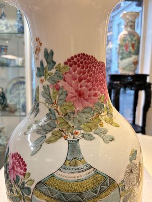 A Chinese famille rose 'Antiquities’ vase, signed Fang Jiazhen 方家珍, dated 1891 — photo 11
