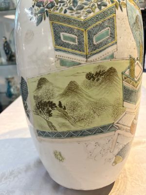 A Chinese famille rose 'Antiquities’ vase, signed Fang Jiazhen 方家珍, dated 1891 — photo 10