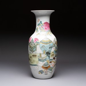 A Chinese famille rose 'Antiquities’ vase, signed Fang Jiazhen 方家珍, dated 1891 — photo 1