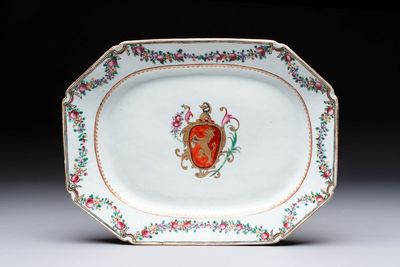 A Chinese famille rose armorial dish with an unidentified coat of arms, Qianlong