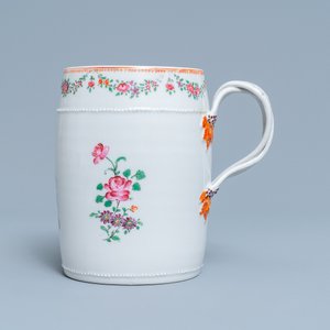 A Chinese famille rose armorial mug and a faux-bois border plate, Qianlong — 照片 7