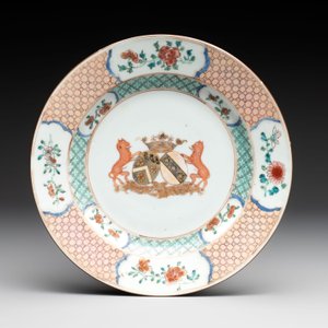 A Chinese famille rose armorial plate, a cup and a 'European subject' milk jug, Yongzheng/Qianlong — photo 2