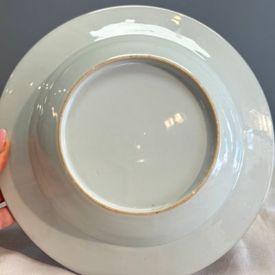 A Chinese famille rose armorial plate with the arms of Valckenier of Amsterdam for the Dutch market — photo 9