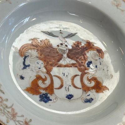 A Chinese famille rose armorial plate with the arms of Valckenier of Amsterdam for the Dutch market — photo 6