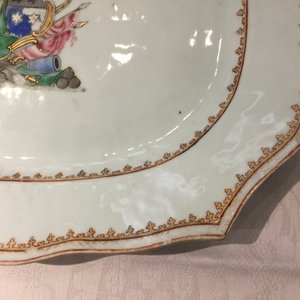 A Chinese famille rose armorial platter and two eggshell saucers after Cornelis Pronk, Yongzheng/Qianlong — photo 8