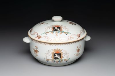 A Chinese famille rose armorial tureen and cover with the arms of van Beeftingh for the Dutch market, Qianlong
