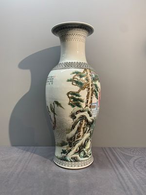 A Chinese famille rose 'Ba Xian Zhu Shou 八仙祝壽' vase, Qianlong mark, 20th C. — photo 4