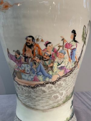 A Chinese famille rose 'Ba Xian Zhu Shou 八仙祝壽' vase, Qianlong mark, 20th C. — photo 9
