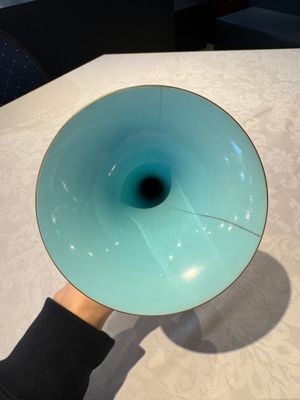 A Chinese famille rose 'bajixiang' 'gu' vase, Jiaqing mark, 19/20th C. — foto 14