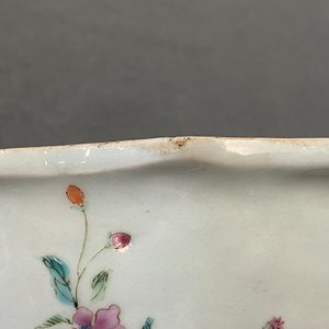A Chinese famille rose Belgian market 'De Calenberg - De Pascale' armorial tureen, Qianlong, ca. 1755 — 照片 25