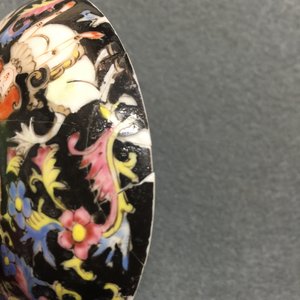 A Chinese famille rose Bencharong covered bowl for the Thai market, 19/20th C. — 照片 8