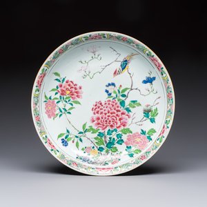 A Chinese famille rose 'Birds among Blossoming Branches' dish, Yongzheng — 照片 1