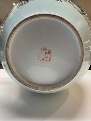 A Chinese famille rose 'birds among blossoming branches' vase, Xianfeng mark, Republic — foto 9