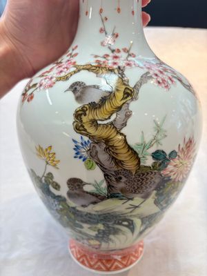 A Chinese famille rose 'birds among flowering branches' vase, Qianlong mark, 20th C. — photo 8