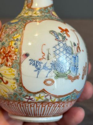 A Chinese famille rose bottle vase, Ju Ren Tang 居仁堂製 mark, Republic — 照片 9