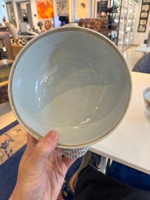A Chinese famille rose bowl and a covered tureen, Yongzheng/Qianlong — photo 9