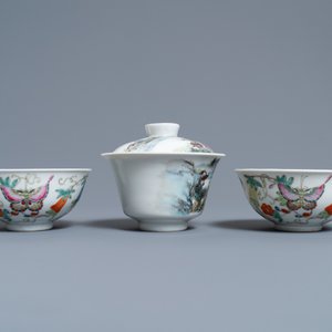 A Chinese famille rose bowl and cover and two 'butterfly' bowls, Jingdezhen mark, Republic — photo 5