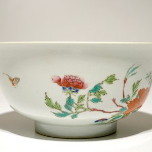 A Chinese famille rose bowl, Daoguang mark, 19/20th C. — photo 2